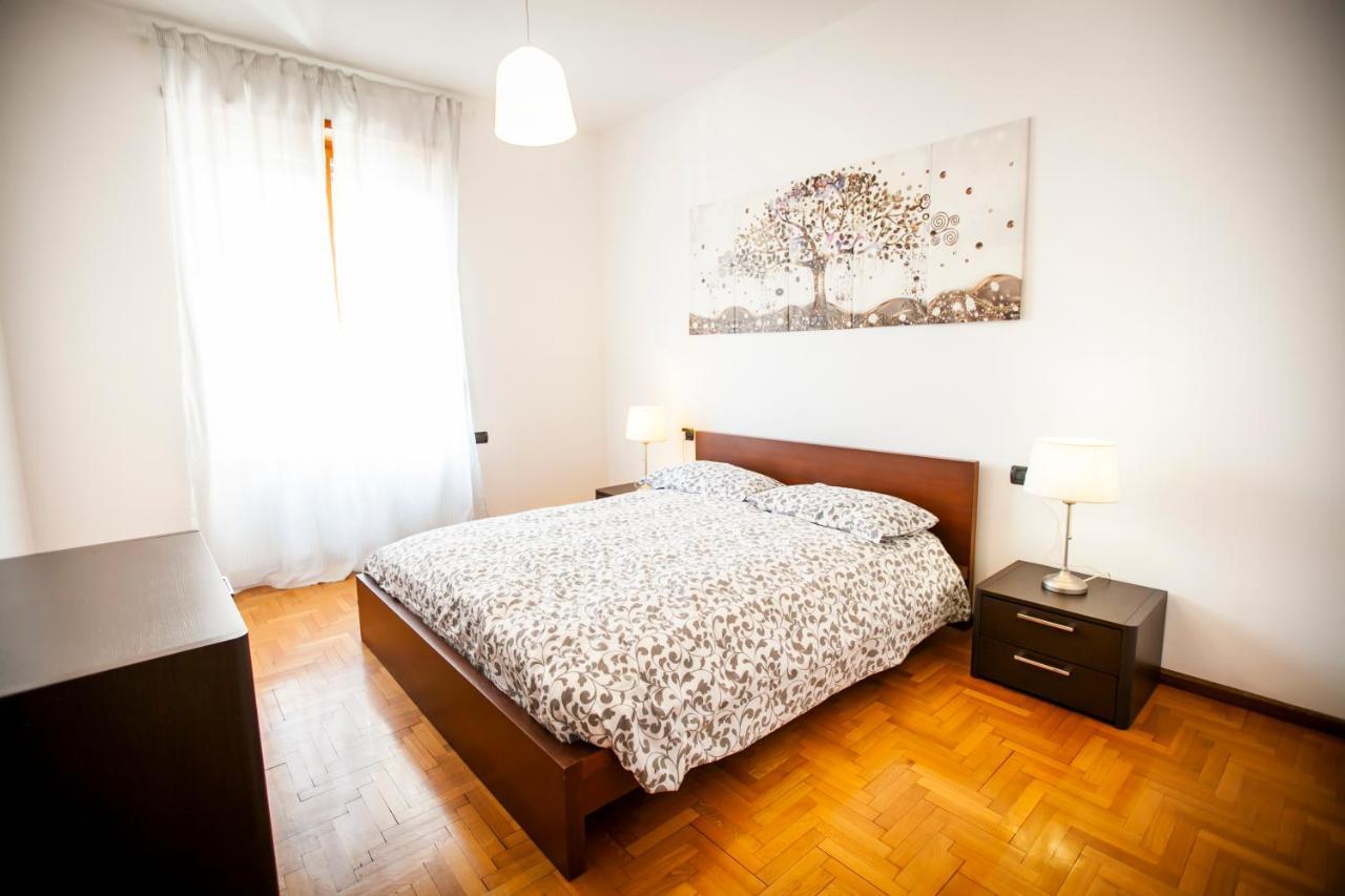 Dante108 Lägenhet Como Exteriör bild